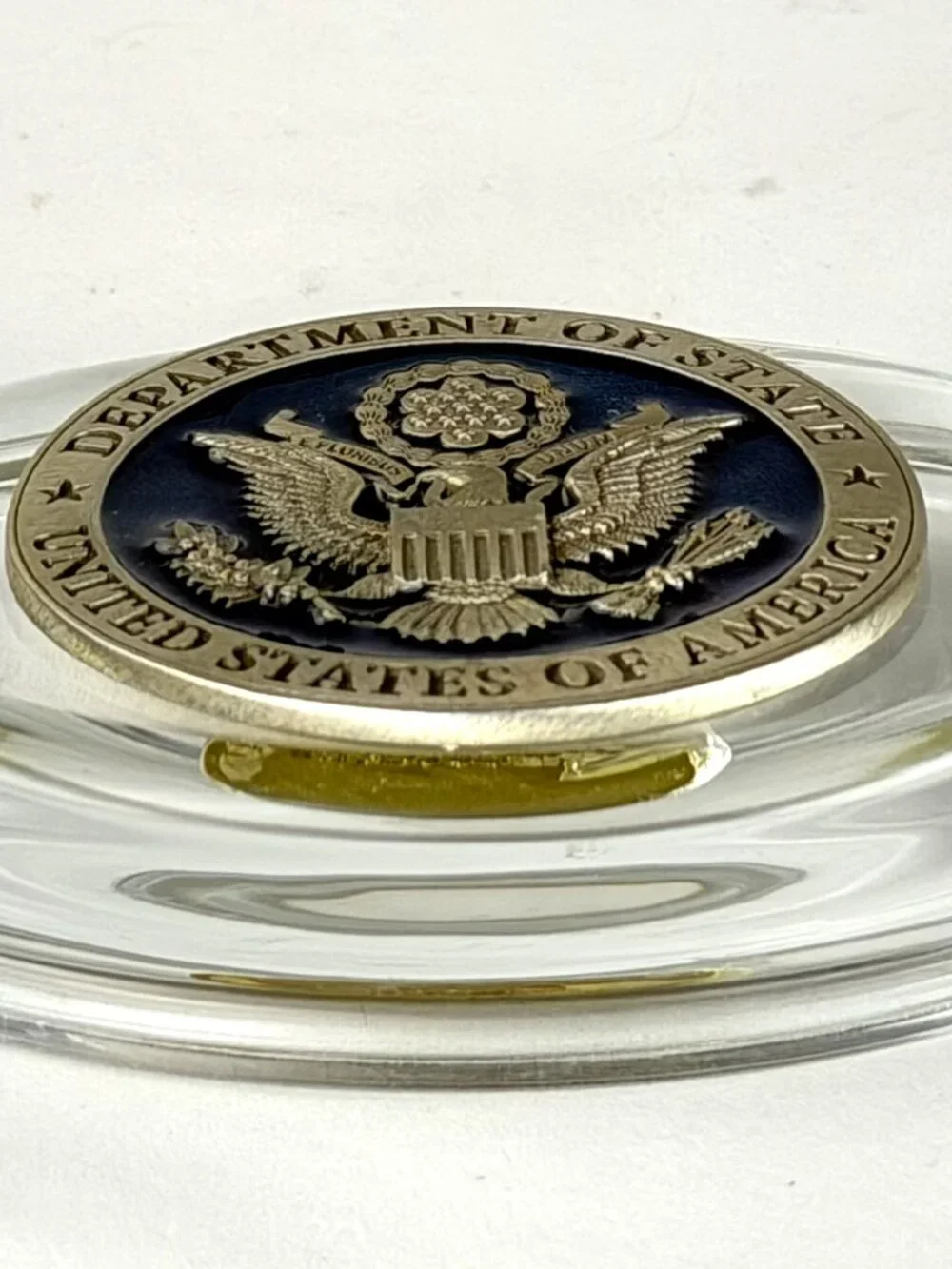 Department of State Pewter Glass Paperweight 2017 Heritage Pewter US Emblem Desk